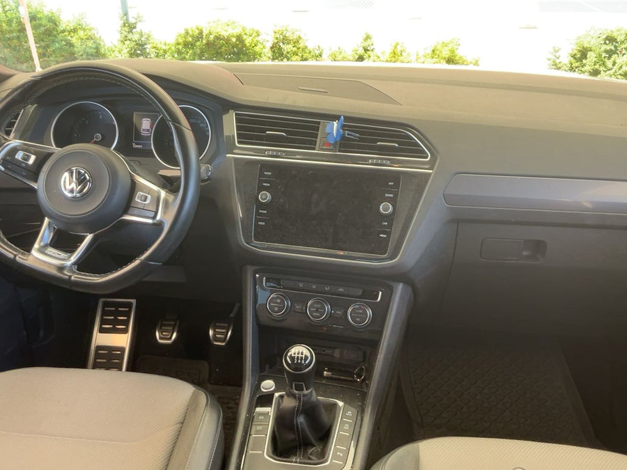 VOLKSWAGEN TIGUAN 1.6 TDI SCR SPORT R-LINE BLACK STYLE – 116 CV | 2019 | 129.950 KM