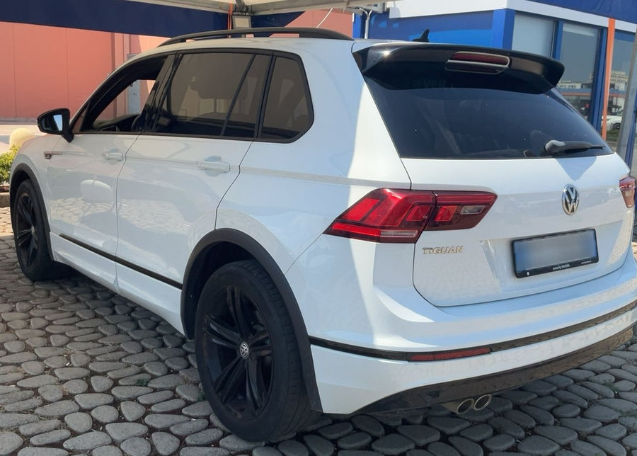 VOLKSWAGEN TIGUAN 1.6 TDI SCR SPORT R-LINE BLACK STYLE – 116 CV | 2019 | 129.950 KM
