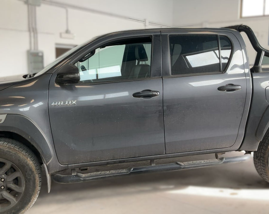 TOYOTA Hilux 2.8 D-4D Double Cab Invincible 4x4 — 204 CV | 07/2022 | 49.649 km