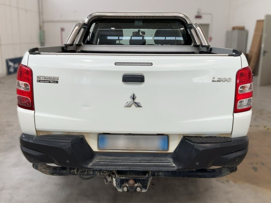 Mitsubishi L200 2.4 DI-D Basis Double Cab 4WD — 155 CV | 09/2020 | 75.162 km