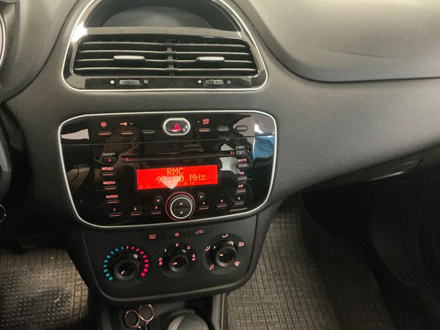 FIAT PUNTO 1.2 EASY – 70 CV – 2012 – 80.873 KM