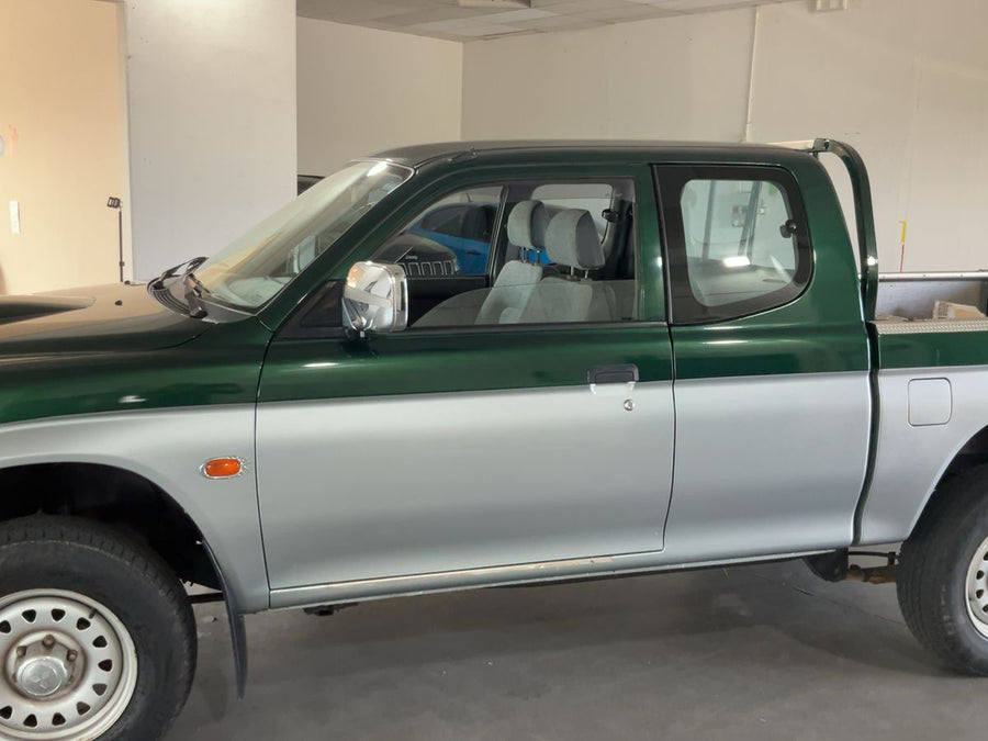 MITSUBISHI L200 2.5 Turbodiesel TD Magnum Club Cab 4x4  Diesel • 100 CV • Manuale • 09/1999 • 88.950 km