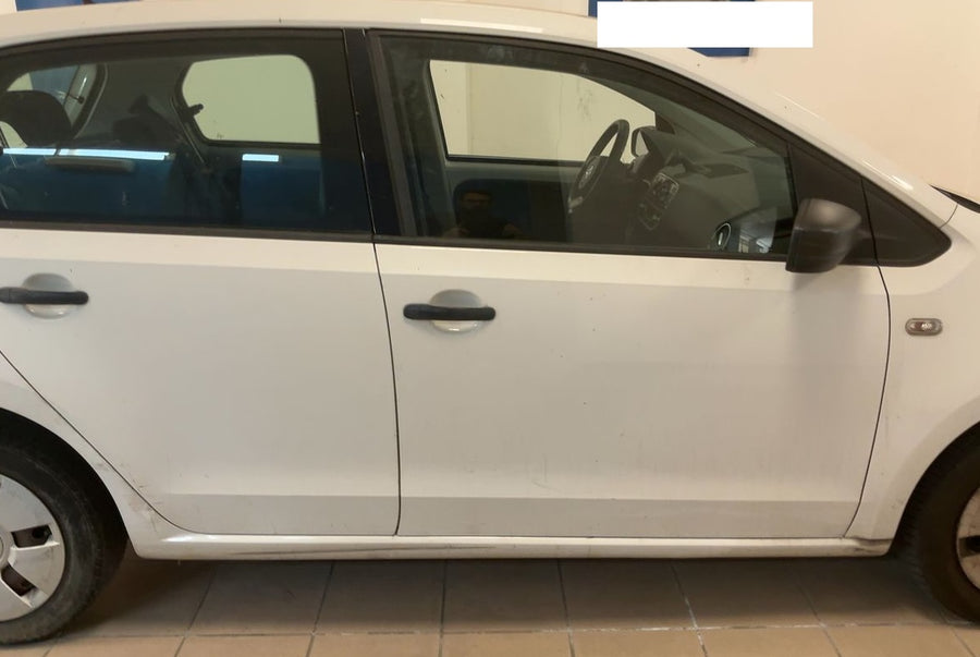 VOLKSWAGEN up! 1.0 Take up! 75 CV – 07/2012 – 80.960 km
