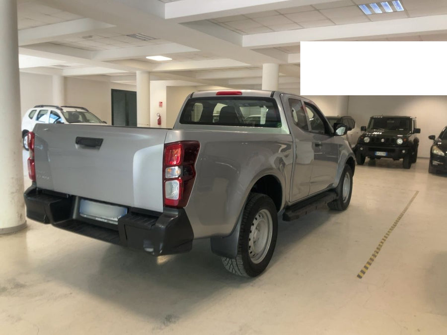 ISUZU D-MAX N60 1.9 Space Cab B 4x4 Diesel • 163 CV • Manuale • 06/2022 • 176.420 km