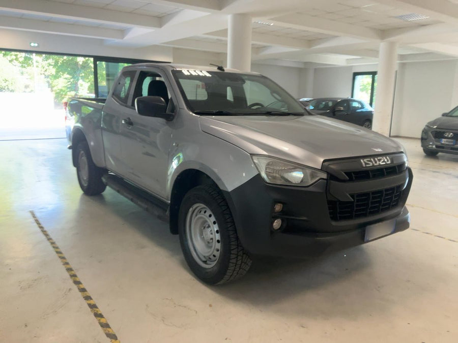 ISUZU D-MAX N60 1.9 Space Cab B 4x4 Diesel • 163 CV • Manuale • 06/2022 • 176.420 km