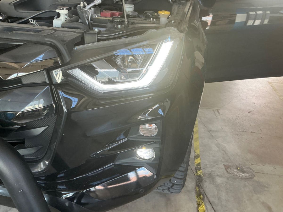 ISUZU D-MAX N60 1.9 Crew Cab FF 4X4 Automatico – Del 07/2024 - km 21890 - Top di Gamma