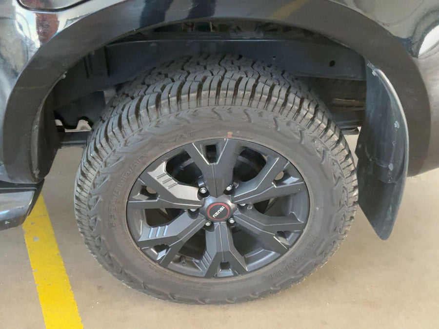 ISUZU D-MAX N60 1.9 Crew Cab FF 4X4 Automatico – Del 07/2024 - km 21890 - Top di Gamma