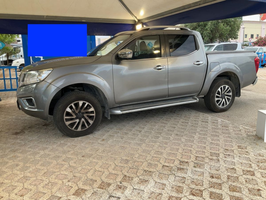 NISSAN NAVARA 2.3 dCi 190 CV TREK DOUBLE CAB 4x4 AUTOMATICO - 06/2018 - 81.813 KM