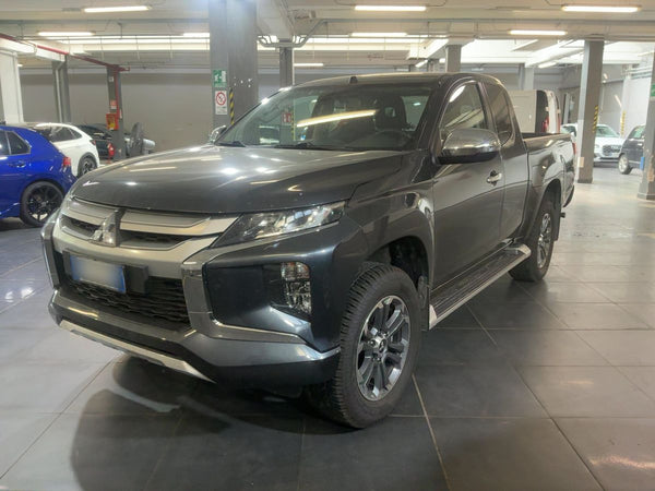 MITSUBISHI L200 2.2 DI-D Plus Club Cab 4WD 150 CV (07/2021) – 45.330 km