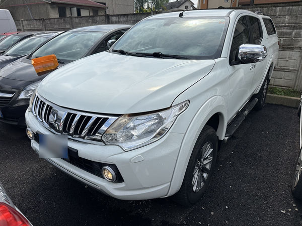 MITSUBISHI L200 2.4 DI-D Double Cab Plus 4WD Auto — 180 CV | 11/2016 | 129.268 km