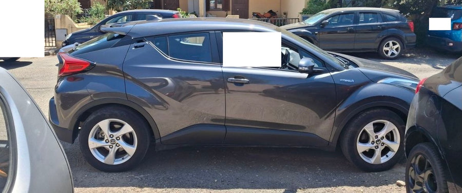 TOYOTA C-HR 1.8 Hybrid Active e-CVT 122 CV  Anno 01/2019 • 90.170 km • Full Hybrid (HEV)