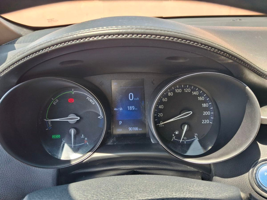 TOYOTA C-HR 1.8 Hybrid Active e-CVT 122 CV  Anno 01/2019 • 90.170 km • Full Hybrid (HEV)