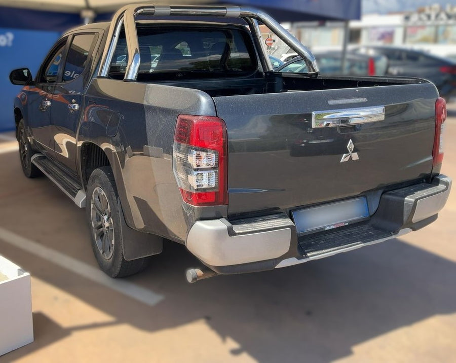 Mitsubishi L200 2.2 DI-D Top Double Cab 4WD Auto — 150 CV | 06/2021 | 109.427 km