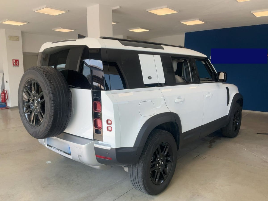 LAND ROVER DEFENDER 110 D200 MILD HYBRID S • 2023 • 92.350 KM