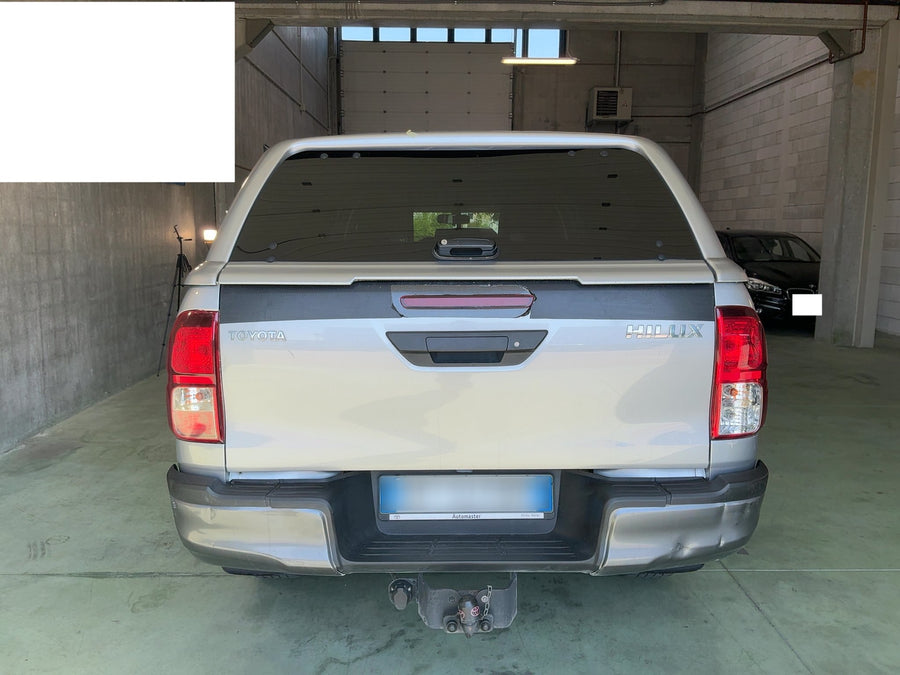 TOYOTA HILUX 2.4 D-4D DOUBLE CAB COMFORT 4X4 – HARD TOP – 05-2021  - 75.113 KM